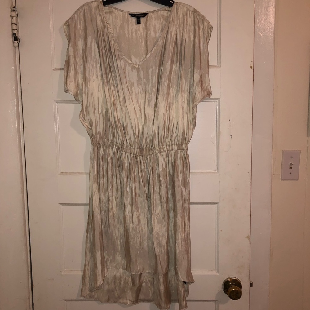 NWOT Express high low dress